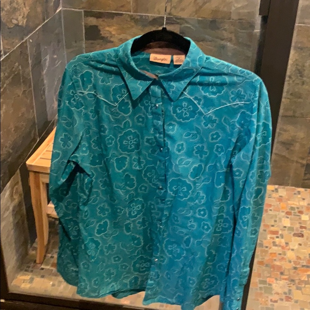 Wrangler “4 Leaf Clover” Teal button down